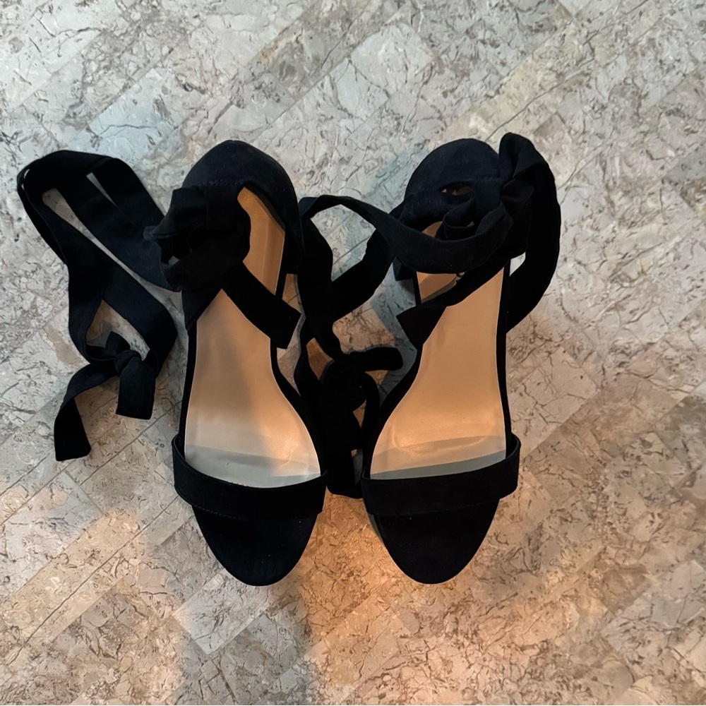 Elegant Black Women's Sandals